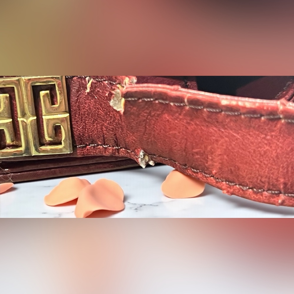 Givenchy Monogram Shoulderbag A BEAUTIFUL CLASSIC! - Picture 11 of 12